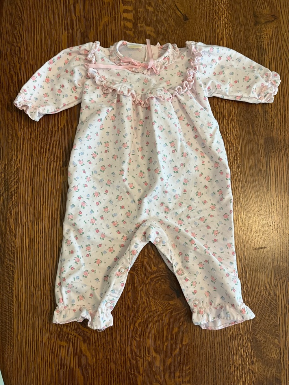 Vintage 90’s Little One’s Baby Girls Floral Pink One-Piece Romper Size 6 Months